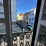 Apartament Bright And Comfortable