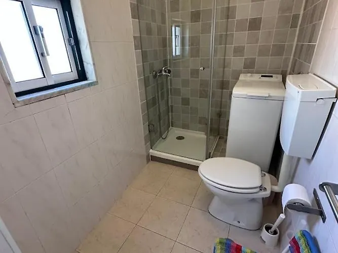 Bright And Comfortable * リスボン