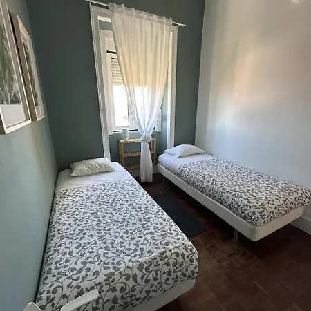 Appartement Bright And Comfortable Lissabon