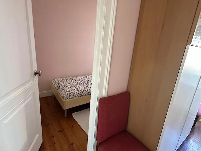 Bright And Comfortable Lissabon