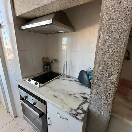 Bright And Comfortable * ליסבון