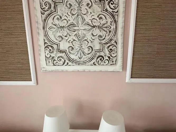 Апартаменты Bright And Comfortable